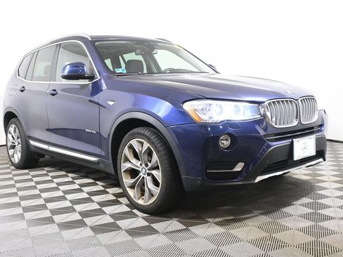 Used 2016 BMW X3 sDrive28i RWD image 9
