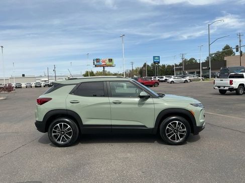 New 2026 Chevrolet TrailBlazer LT AWD/4WD image 2