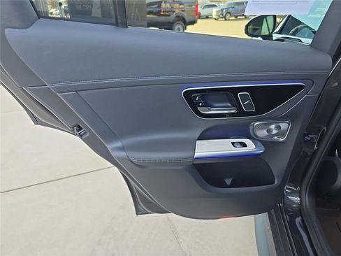 Certified 2026 Mercedes-Benz GLC 300 4MATIC image 16