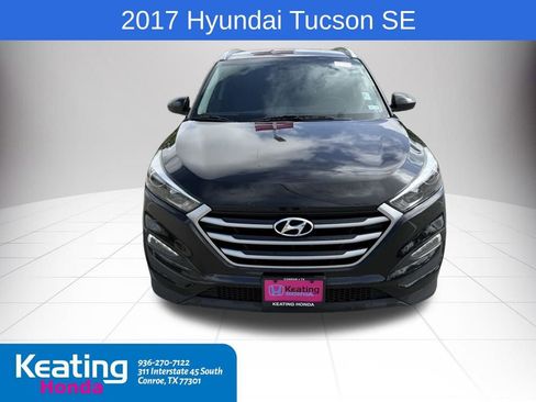 Used 2017 Hyundai Tucson SE image 2