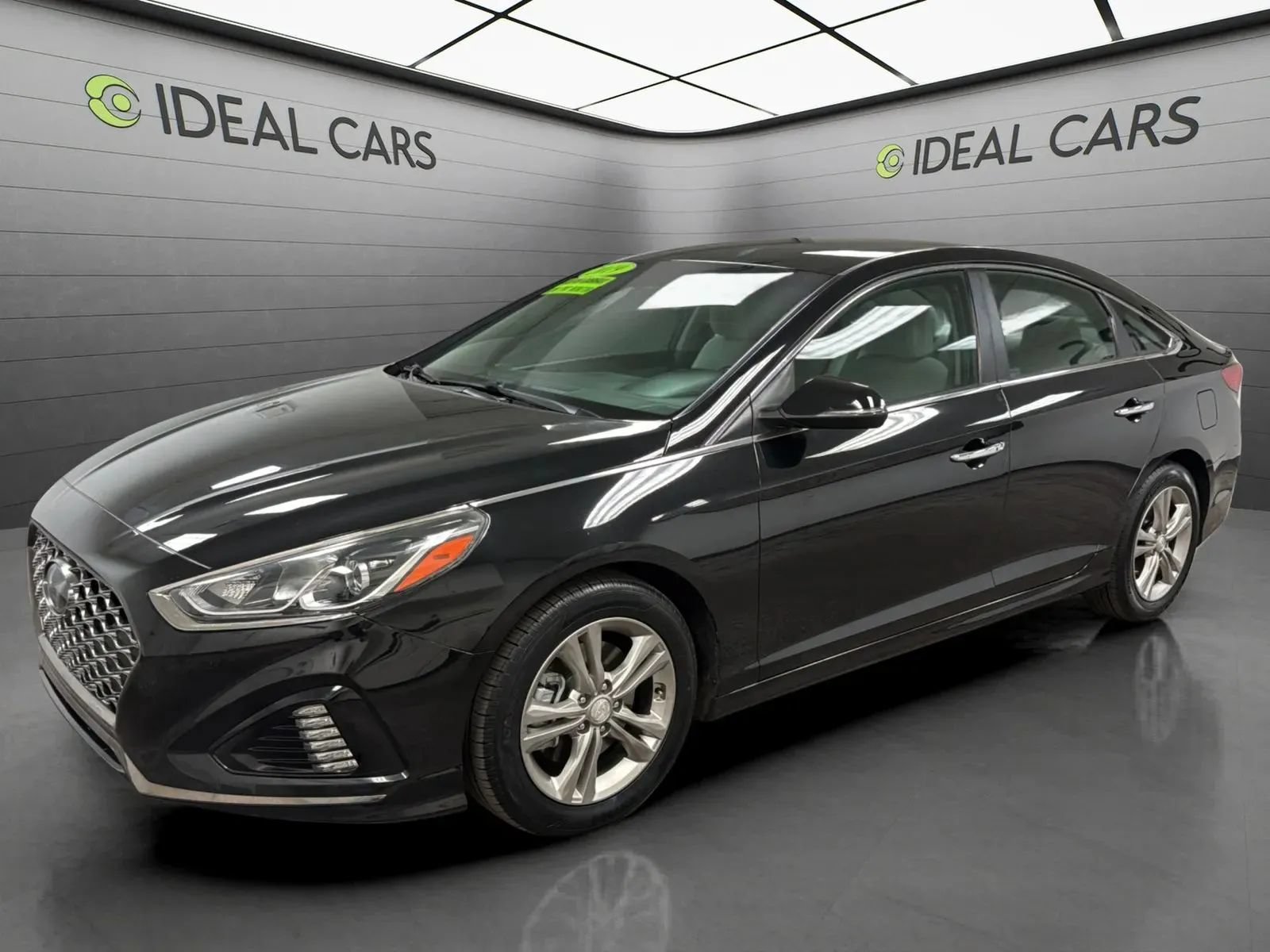 Used 2019 Hyundai Sonata SEL w/ Tech Package 02 FWD image 1
