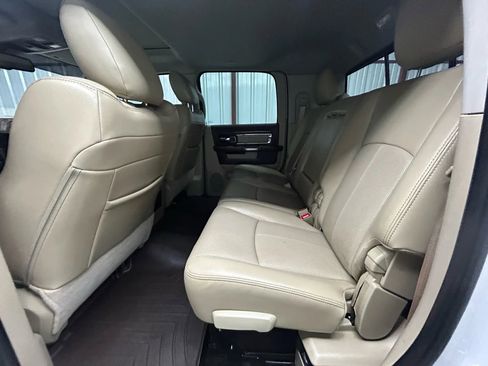 Used 2018 RAM 2500 Laramie w/ Off Road Package image 10