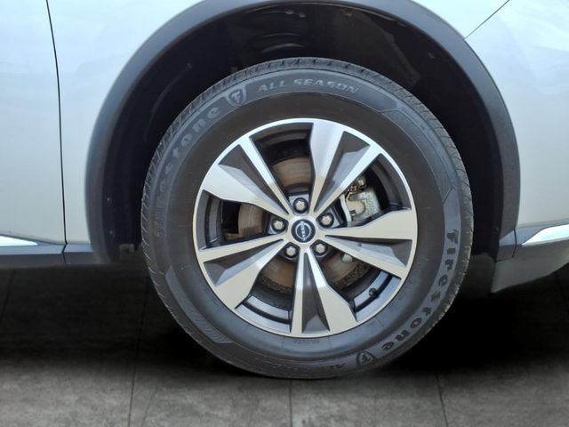 Used 2023 Nissan Murano S AWD/4WD image 9