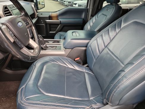 Used 2018 Ford F150 Limited w/ Trailer Tow Package image 3