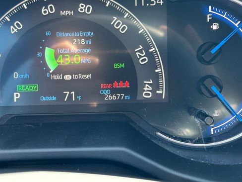 Used 2023 Toyota RAV4 SE image 34