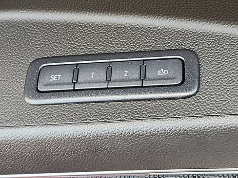 Certified 2020 Chevrolet Tahoe Premier AWD/4WD image 27