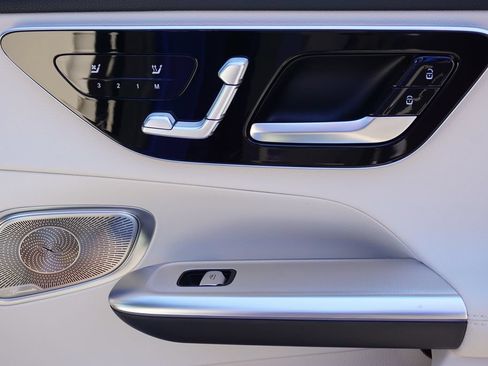 Certified 2026 Mercedes-Benz GLC 300 image 64