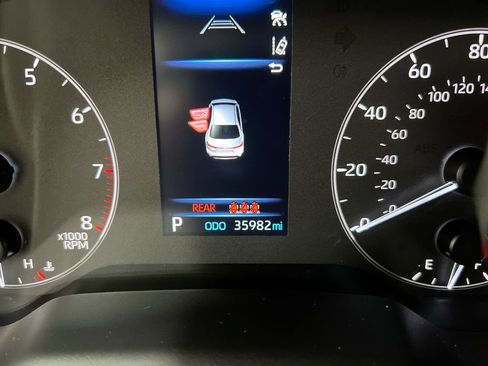 Used 2024 Toyota Corolla LE FWD image 13