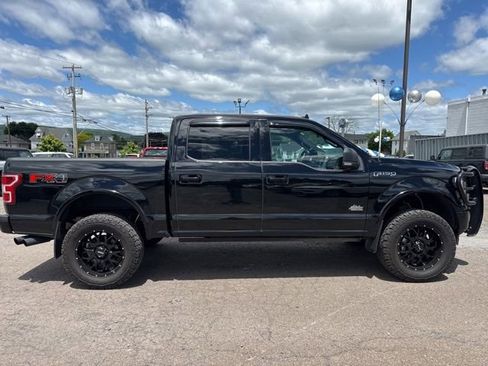 Used 2018 Ford F150 XLT w/ Equipment Group 302A Luxury AWD/4WD image 5