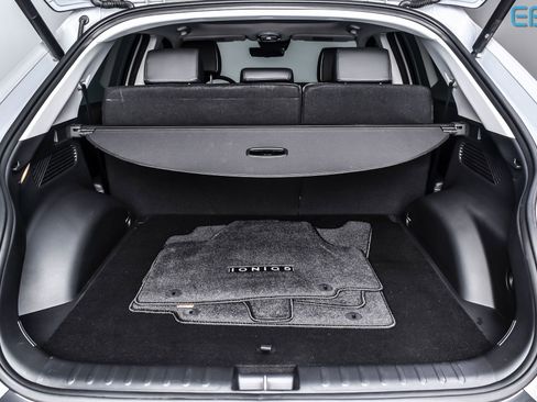 Used 2024 Hyundai Ioniq 5 Limited image 11