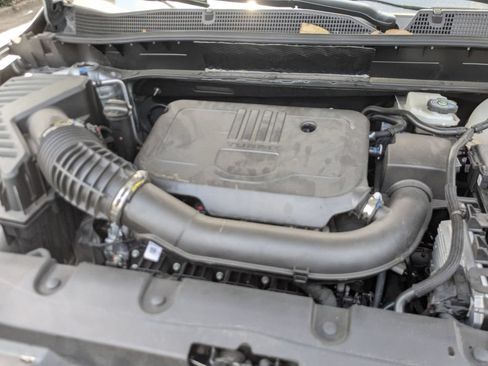 Used 2025 Chevrolet Blazer LT FWD image 31