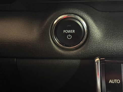 Used 2022 MAZDA MX-30 Electric w/ Premium Plus Pkg FWD image 29