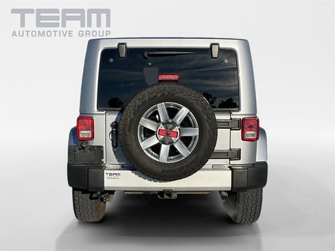 Used 2015 Jeep Wrangler Unlimited Sahara w/ Dual Top Group image 6