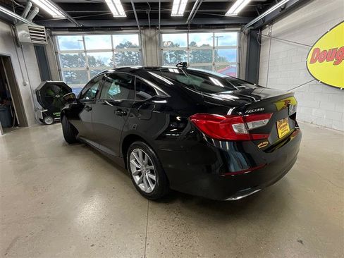 Used 2021 Honda Accord LX image 3