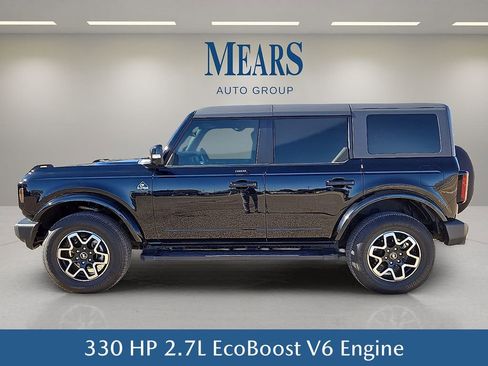 Used 2022 Ford Bronco Outer Banks image 3
