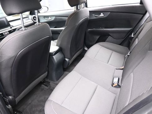 Used 2021 Kia Forte LXS image 31