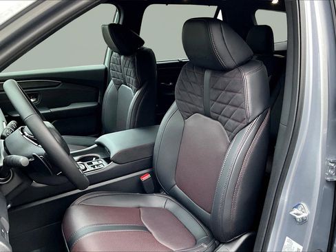 New 2026 Honda Pilot Black Edition image 17