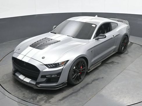 Used 2022 Ford Mustang Shelby GT500 w/ Technology Package RWD image 34