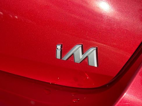 Certified 2018 Toyota Corolla iM image 12