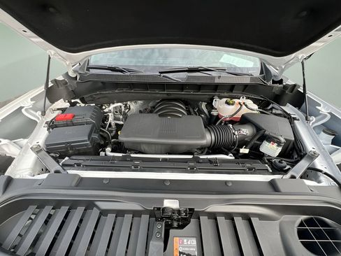 Certified 2024 Chevrolet Silverado 1500 LTZ image 30