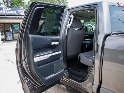 Used 2014 Toyota Tundra SR5 w/ SR5 Upgrade Package RWD image 25