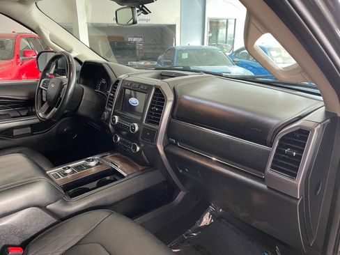 Used 2020 Ford Expedition Platinum image 37