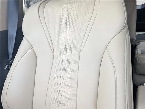 Used 2025 Acura MDX SH-AWD w/ Technology Package image 14