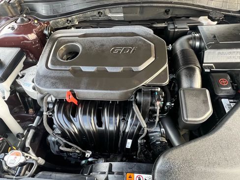 Used 2018 Kia Optima LX w/ 17" Alloy Wheels Package image 31