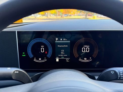 New 2026 Hyundai Tucson Blue SE image 26