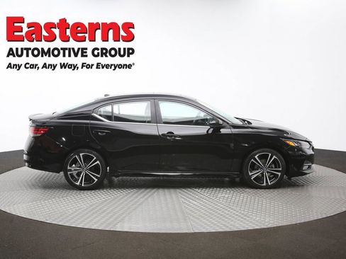 Used 2023 Nissan Sentra SR w/ SR Premium Package image 46