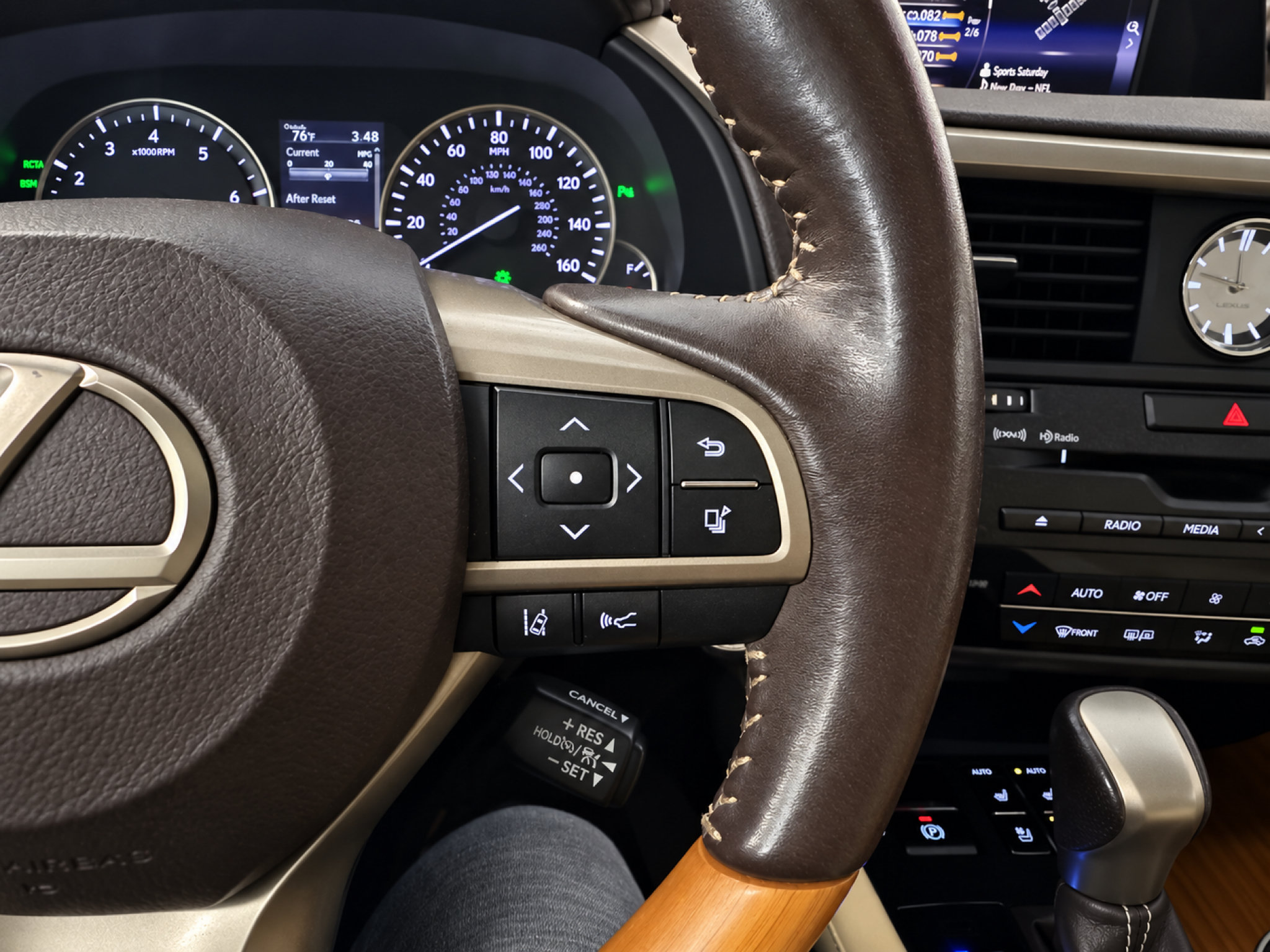 Used 2019 Lexus RX 350 FWD w/ Premium Package image 25