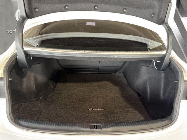Used 2017 Lexus IS 350 F Sport w/ F Sport Package RWD image 23