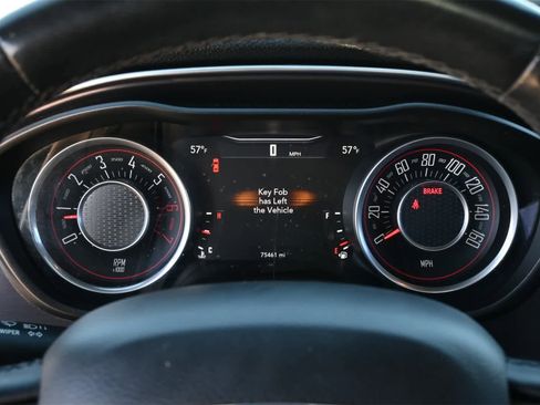 Used 2015 Dodge Challenger R/T w/ Quick Order Package 22B R/T image 11