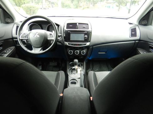 Used 2015 Mitsubishi Outlander Sport SE FWD image 24