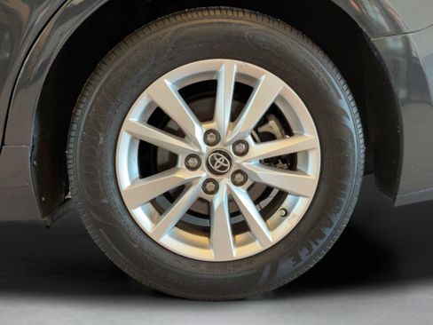 Used 2025 Toyota Camry LE w/ Convenience Package FWD image 38