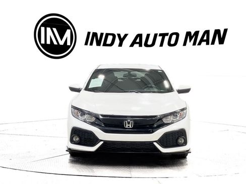 Used 2017 Honda Civic Sport image 9