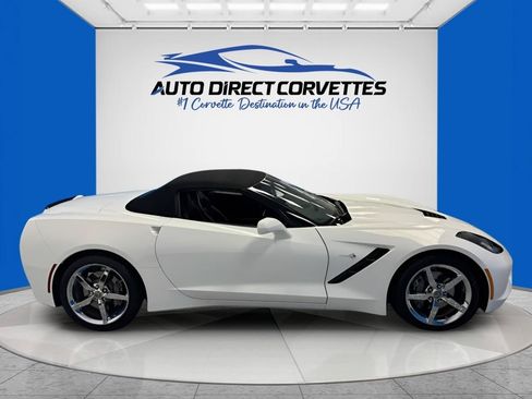 Used 2014 Chevrolet Corvette Stingray Convertible w/ 2LT Preferred Equipment Group RWD image 8