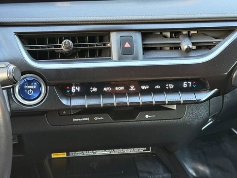 Used 2021 Lexus UX 250h image 23