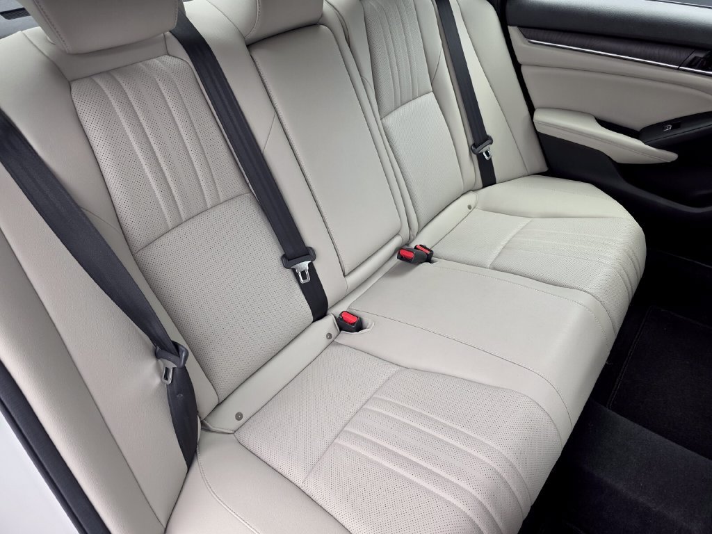 Used 2019 Honda Accord EX-L image 25
