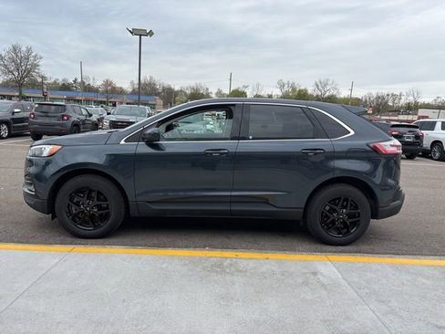 Used 2024 Ford Edge SEL w/ Convenience Package AWD/4WD image 11