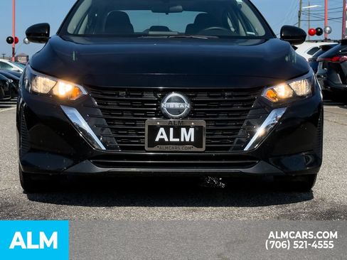 Used 2024 Nissan Sentra SV FWD image 6