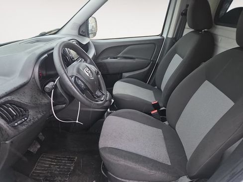 Used 2021 RAM ProMaster City Tradesman FWD image 9