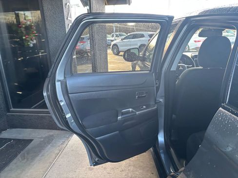 Used 2020 Mitsubishi Outlander Sport SE image 10