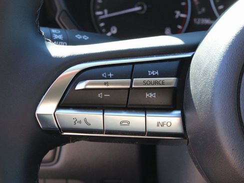 Used 2025 MAZDA CX-50 AWD 2.5 S w/ Premium Package image 12