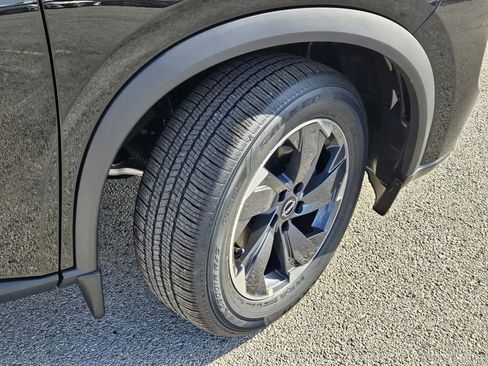 New 2026 Nissan Rogue SV image 4