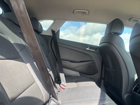 Used 2016 Hyundai Tucson Limited image 32