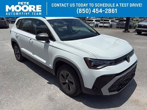 Certified 2025 Volkswagen Taos S FWD image 1