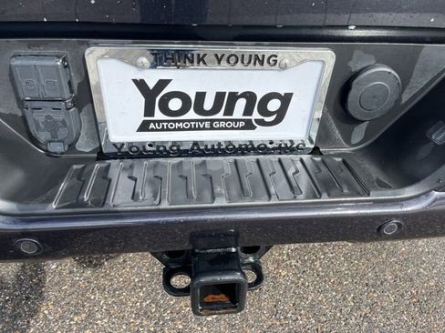 Used 2024 GMC Sierra 1500 Denali Ultimate image 12