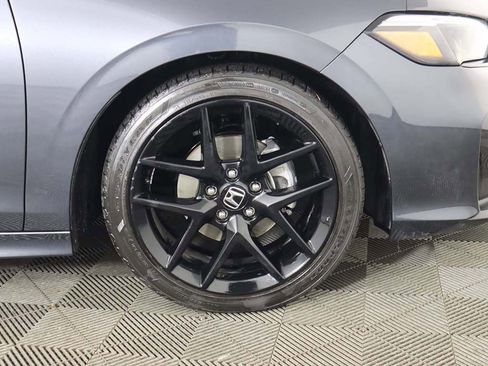 Used 2025 Honda Civic Sport image 19
