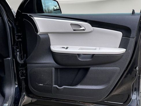 Used 2012 Chevrolet Traverse LTZ image 27
